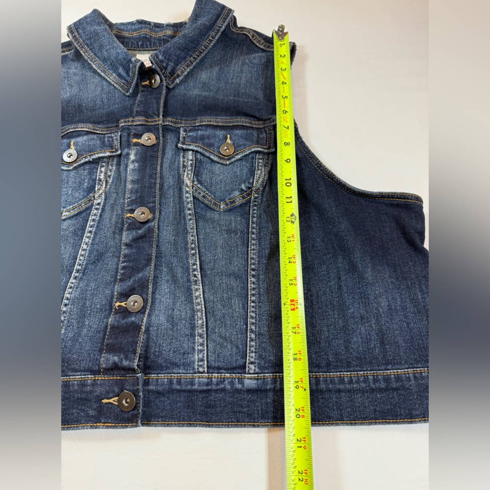 Womens Torrid Crop Denim Blue Vest - Medium Wash Size 4 (bin N) - Picture 6 of 12